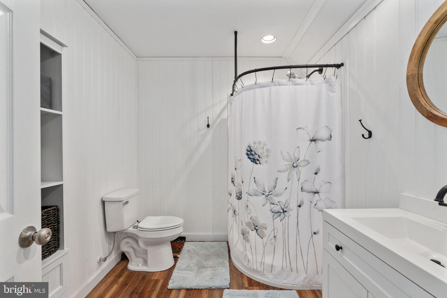 5105 DEEP CREEK RD, KENTS STORE, Virginia 23084, 4 Bedrooms Bedrooms, ,3 BathroomsBathrooms,Residential,For sale,5105 DEEP CREEK RD,VAFN2000628 MLS # VAFN2000628