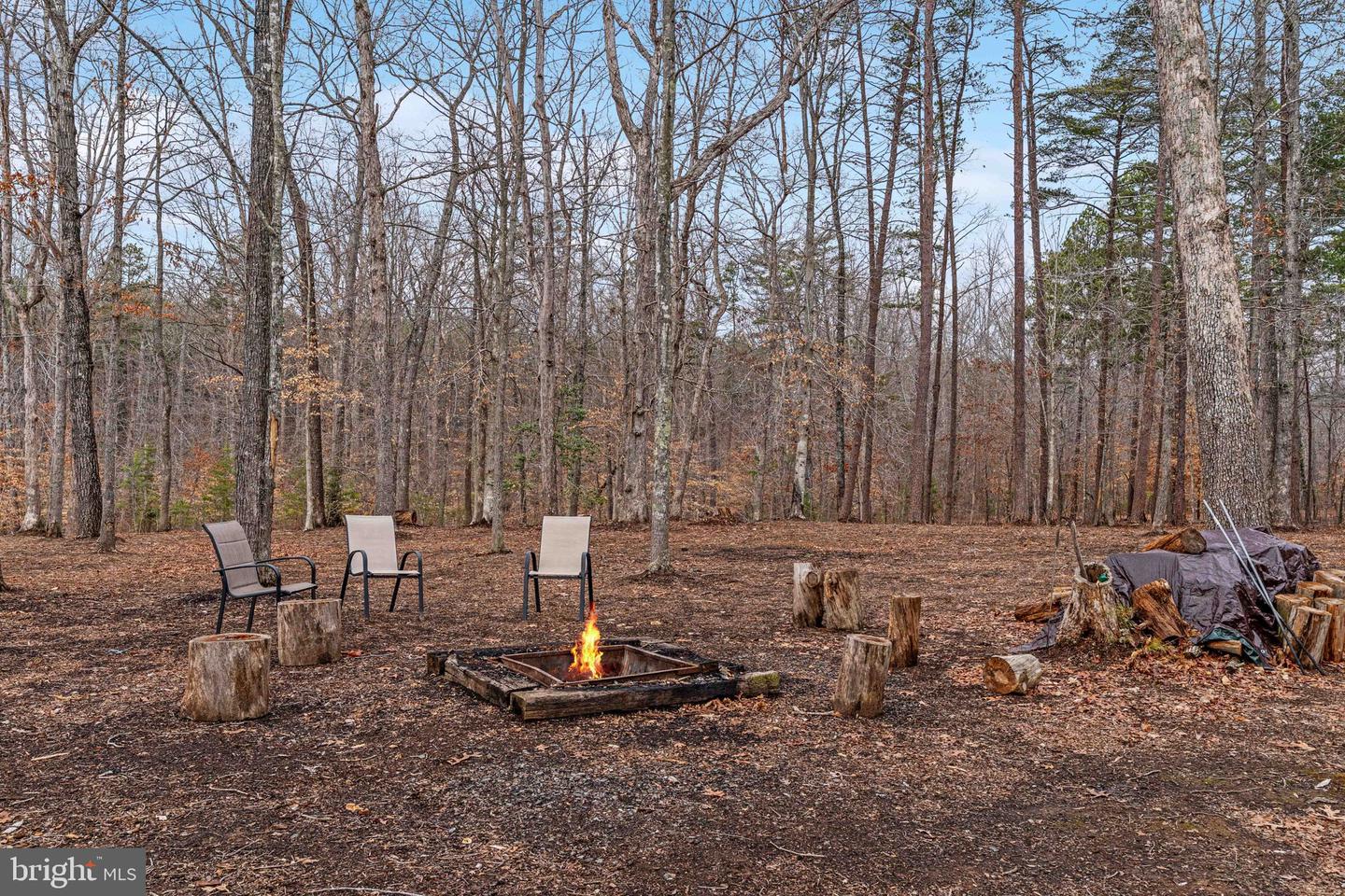 5105 DEEP CREEK RD, KENTS STORE, Virginia 23084, 4 Bedrooms Bedrooms, ,3 BathroomsBathrooms,Residential,For sale,5105 DEEP CREEK RD,VAFN2000628 MLS # VAFN2000628