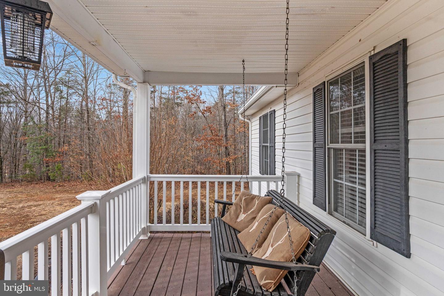 5105 DEEP CREEK RD, KENTS STORE, Virginia 23084, 4 Bedrooms Bedrooms, ,3 BathroomsBathrooms,Residential,For sale,5105 DEEP CREEK RD,VAFN2000628 MLS # VAFN2000628