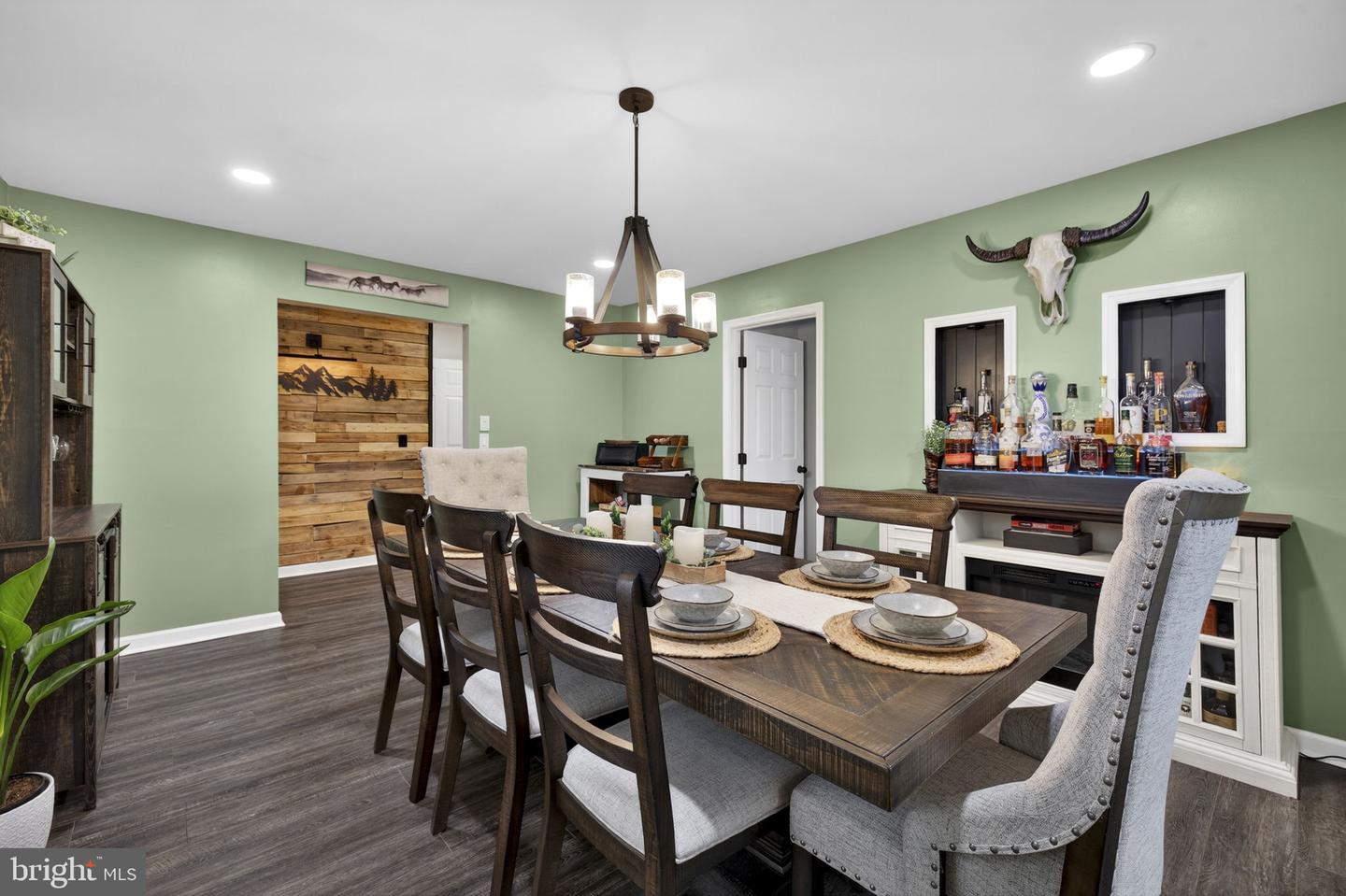 145 WEST ST, STEPHENS CITY, Virginia 22655, 4 Bedrooms Bedrooms, ,2 BathroomsBathrooms,Residential,For sale,145 WEST ST,VAFV2039894 MLS # VAFV2039894