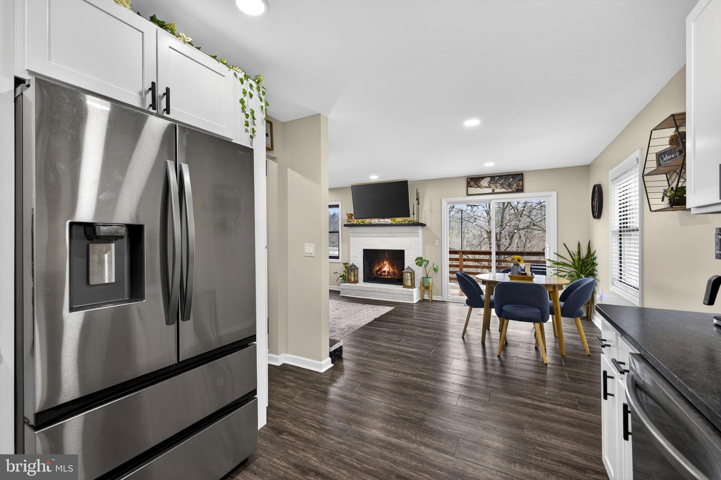 145 WEST ST, STEPHENS CITY, Virginia 22655, 4 Bedrooms Bedrooms, ,2 BathroomsBathrooms,Residential,For sale,145 WEST ST,VAFV2039894 MLS # VAFV2039894