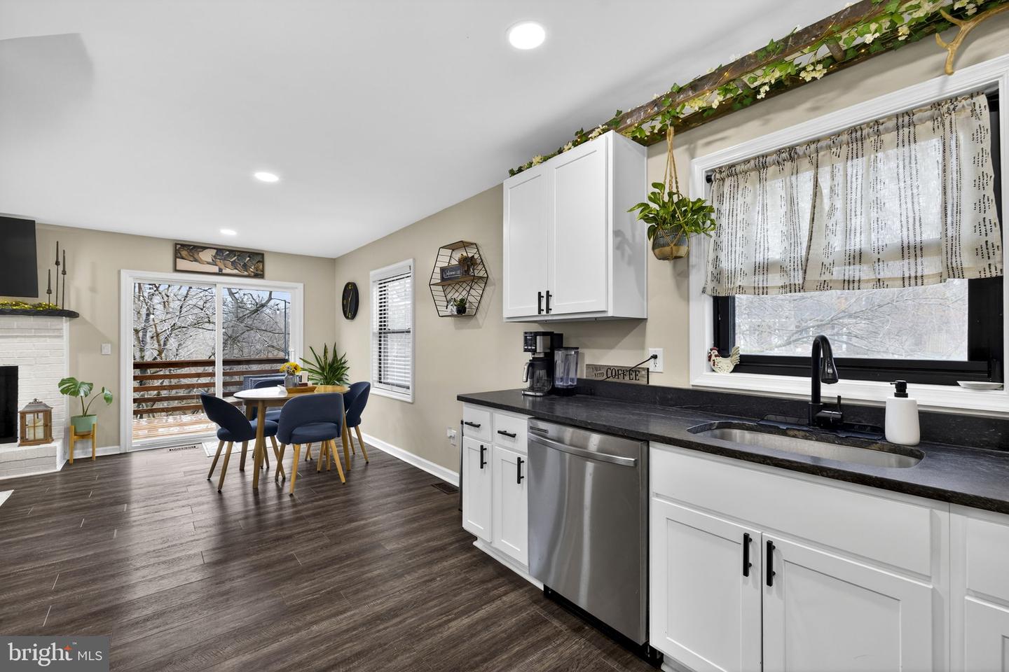 145 WEST ST, STEPHENS CITY, Virginia 22655, 4 Bedrooms Bedrooms, ,2 BathroomsBathrooms,Residential,For sale,145 WEST ST,VAFV2039894 MLS # VAFV2039894