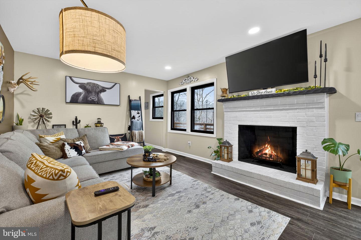 145 WEST ST, STEPHENS CITY, Virginia 22655, 4 Bedrooms Bedrooms, ,2 BathroomsBathrooms,Residential,For sale,145 WEST ST,VAFV2039894 MLS # VAFV2039894