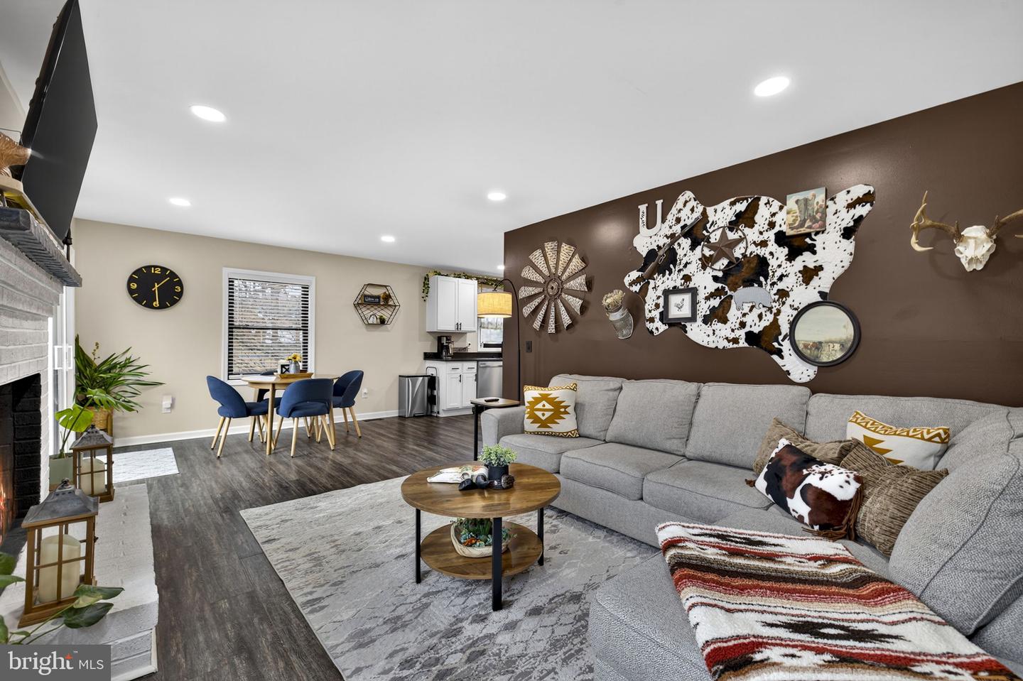 145 WEST ST, STEPHENS CITY, Virginia 22655, 4 Bedrooms Bedrooms, ,2 BathroomsBathrooms,Residential,For sale,145 WEST ST,VAFV2039894 MLS # VAFV2039894