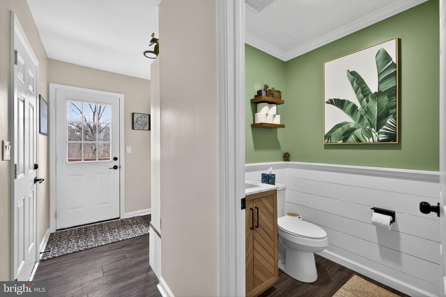 145 WEST ST, STEPHENS CITY, Virginia 22655, 4 Bedrooms Bedrooms, ,2 BathroomsBathrooms,Residential,For sale,145 WEST ST,VAFV2039894 MLS # VAFV2039894