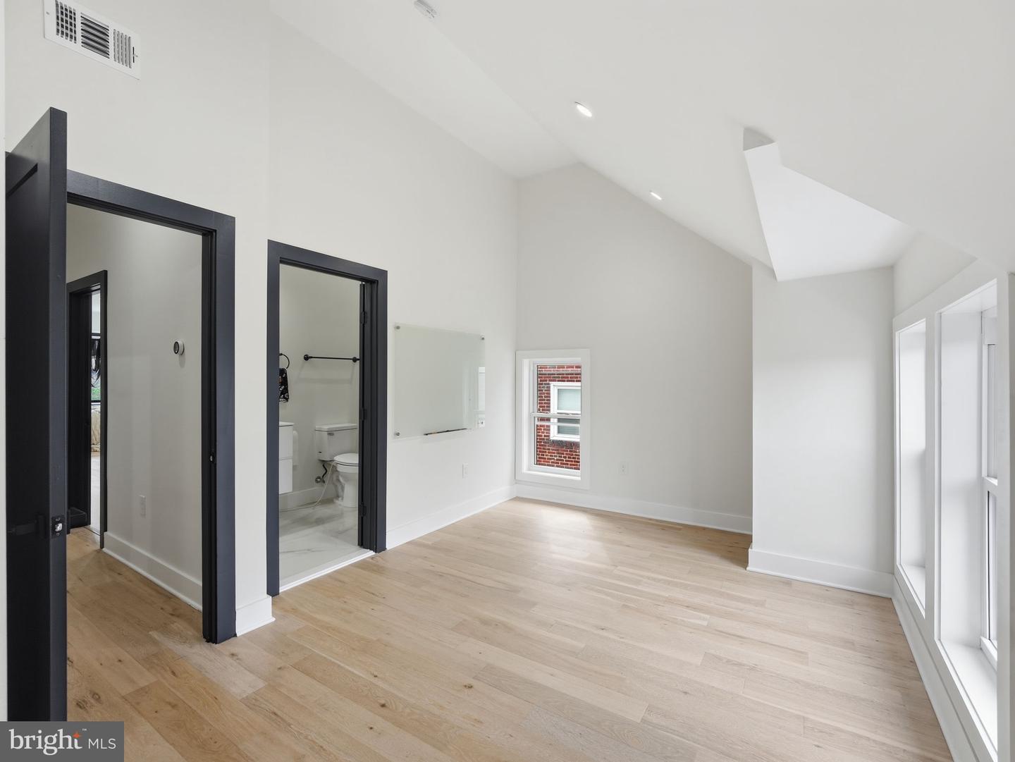 5921 2ND PL NW, WASHINGTON, District Of Columbia 20011, 4 Bedrooms Bedrooms, ,4 BathroomsBathrooms,Residential,For sale,5921 2ND PL NW,DCDC2248574 MLS # DCDC2248574