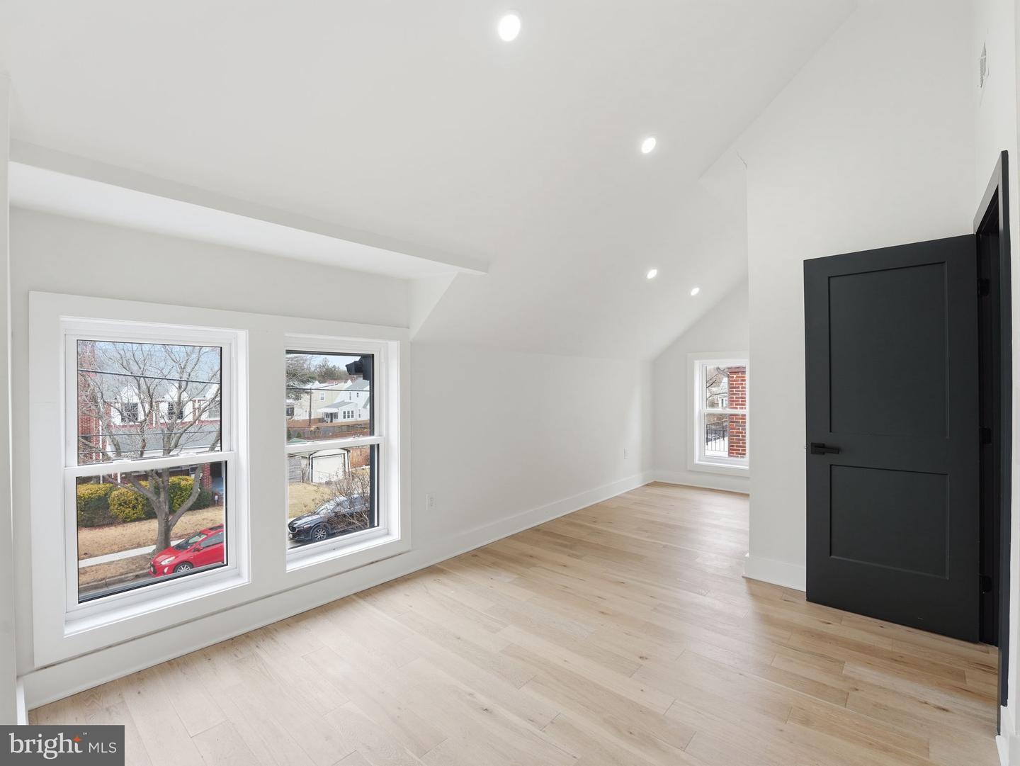 5921 2ND PL NW, WASHINGTON, District Of Columbia 20011, 4 Bedrooms Bedrooms, ,4 BathroomsBathrooms,Residential,For sale,5921 2ND PL NW,DCDC2248574 MLS # DCDC2248574