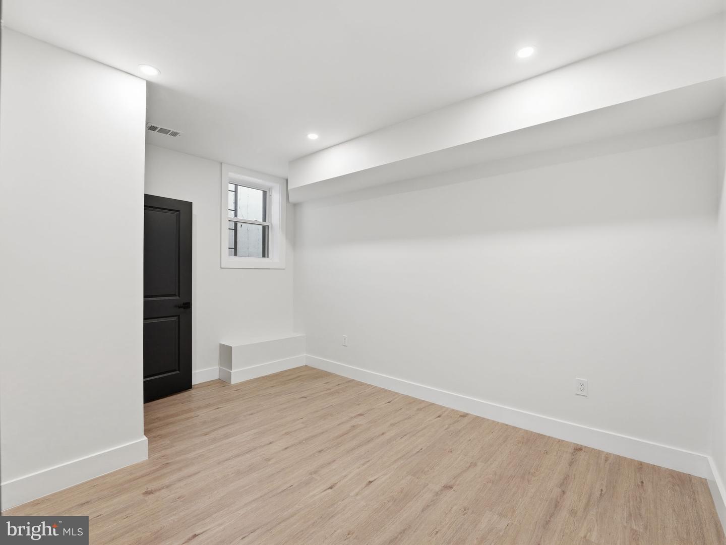 5921 2ND PL NW, WASHINGTON, District Of Columbia 20011, 4 Bedrooms Bedrooms, ,4 BathroomsBathrooms,Residential,For sale,5921 2ND PL NW,DCDC2248574 MLS # DCDC2248574