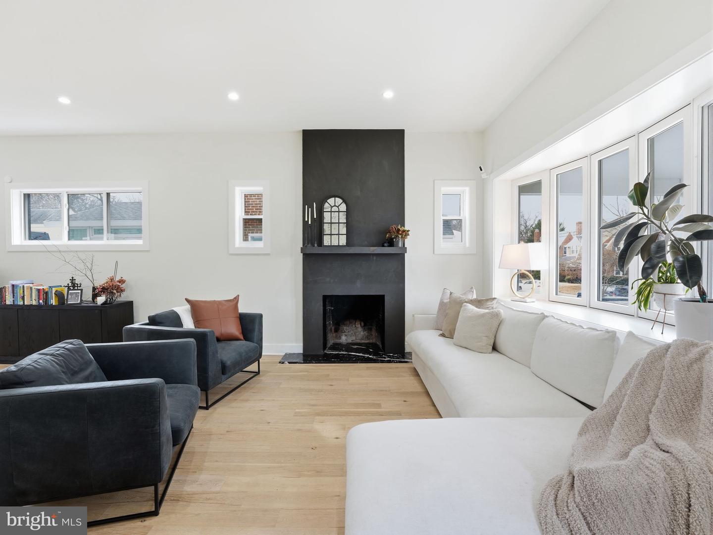 5921 2ND PL NW, WASHINGTON, District Of Columbia 20011, 4 Bedrooms Bedrooms, ,4 BathroomsBathrooms,Residential,For sale,5921 2ND PL NW,DCDC2248574 MLS # DCDC2248574