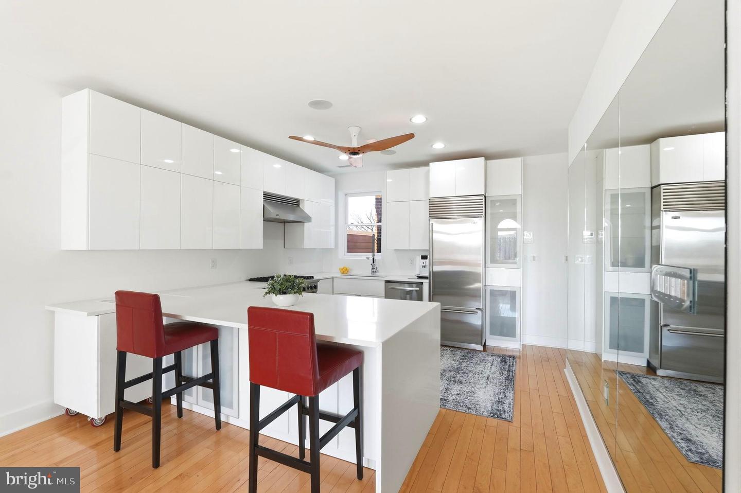 115 NEW YORK AVE NW #9, WASHINGTON, District Of Columbia 20001, 2 Bedrooms Bedrooms, ,2 BathroomsBathrooms,Residential,For sale,115 NEW YORK AVE NW #9,DCDC2248648 MLS # DCDC2248648