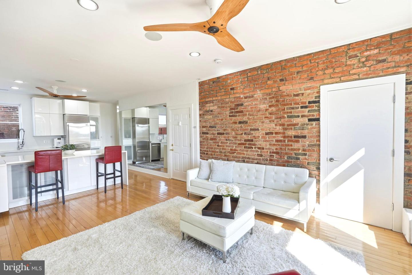 115 NEW YORK AVE NW #9, WASHINGTON, District Of Columbia 20001, 2 Bedrooms Bedrooms, ,2 BathroomsBathrooms,Residential,For sale,115 NEW YORK AVE NW #9,DCDC2248648 MLS # DCDC2248648