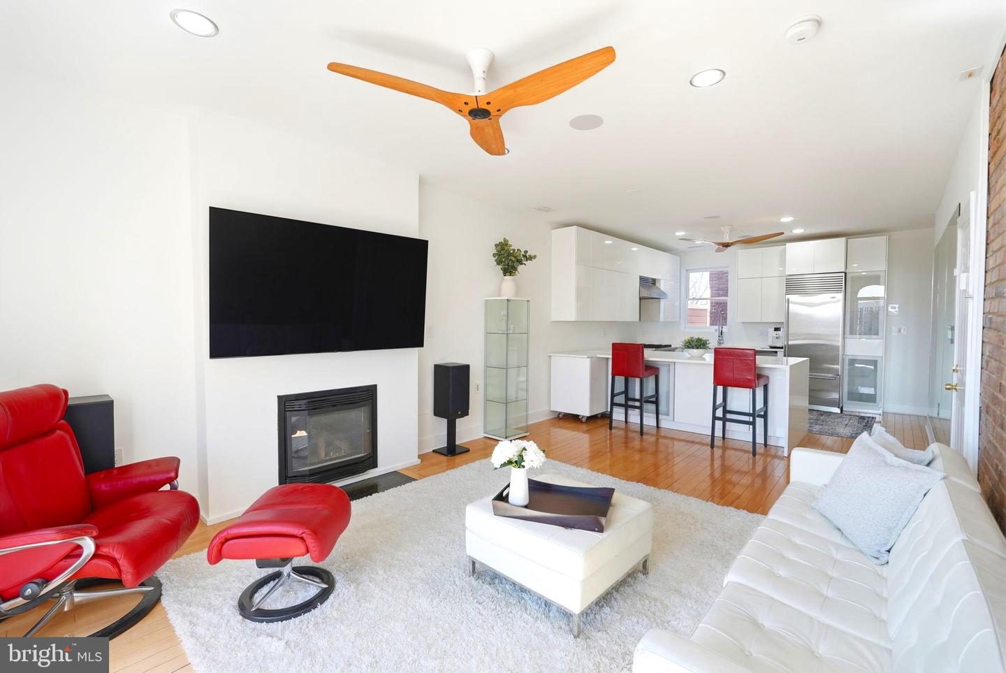 115 NEW YORK AVE NW #9, WASHINGTON, District Of Columbia 20001, 2 Bedrooms Bedrooms, ,2 BathroomsBathrooms,Residential,For sale,115 NEW YORK AVE NW #9,DCDC2248648 MLS # DCDC2248648