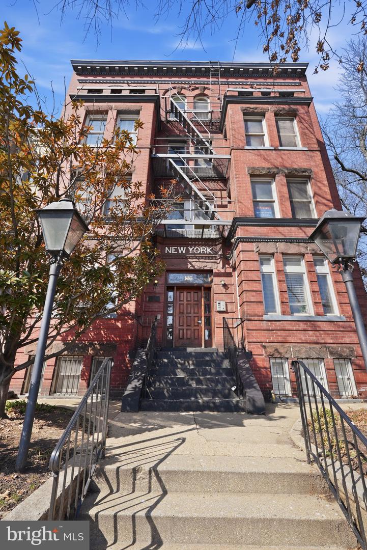 115 NEW YORK AVE NW #9, WASHINGTON, District Of Columbia 20001, 2 Bedrooms Bedrooms, ,2 BathroomsBathrooms,Residential,For sale,115 NEW YORK AVE NW #9,DCDC2248648 MLS # DCDC2248648