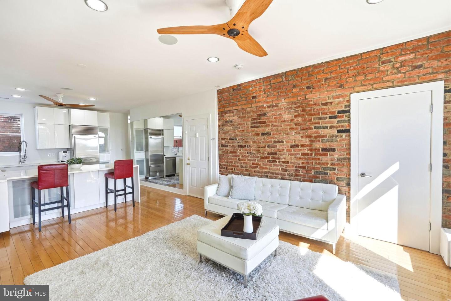 115 NEW YORK AVE NW #9, WASHINGTON, District Of Columbia 20001, 2 Bedrooms Bedrooms, ,2 BathroomsBathrooms,Residential,For sale,115 NEW YORK AVE NW #9,DCDC2248648 MLS # DCDC2248648