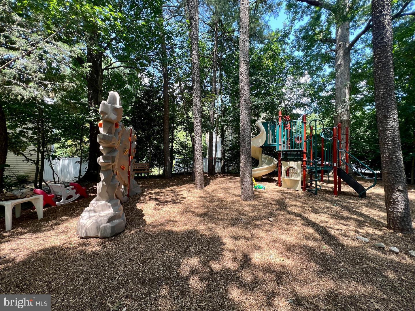 1538 TWISTED OAK DR, RESTON, Virginia 20194, 3 Bedrooms Bedrooms, ,2 BathroomsBathrooms,Residential,For sale,1538 TWISTED OAK DR,VAFX2293776 MLS # VAFX2293776