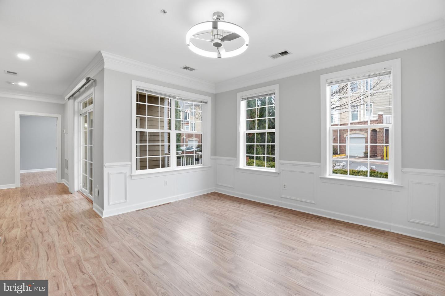 7871 ROLLING WOODS CT #1104, SPRINGFIELD, Virginia 22152, 2 Bedrooms Bedrooms, ,2 BathroomsBathrooms,Residential,For sale,7871 ROLLING WOODS CT #1104,VAFX2293628 MLS # VAFX2293628