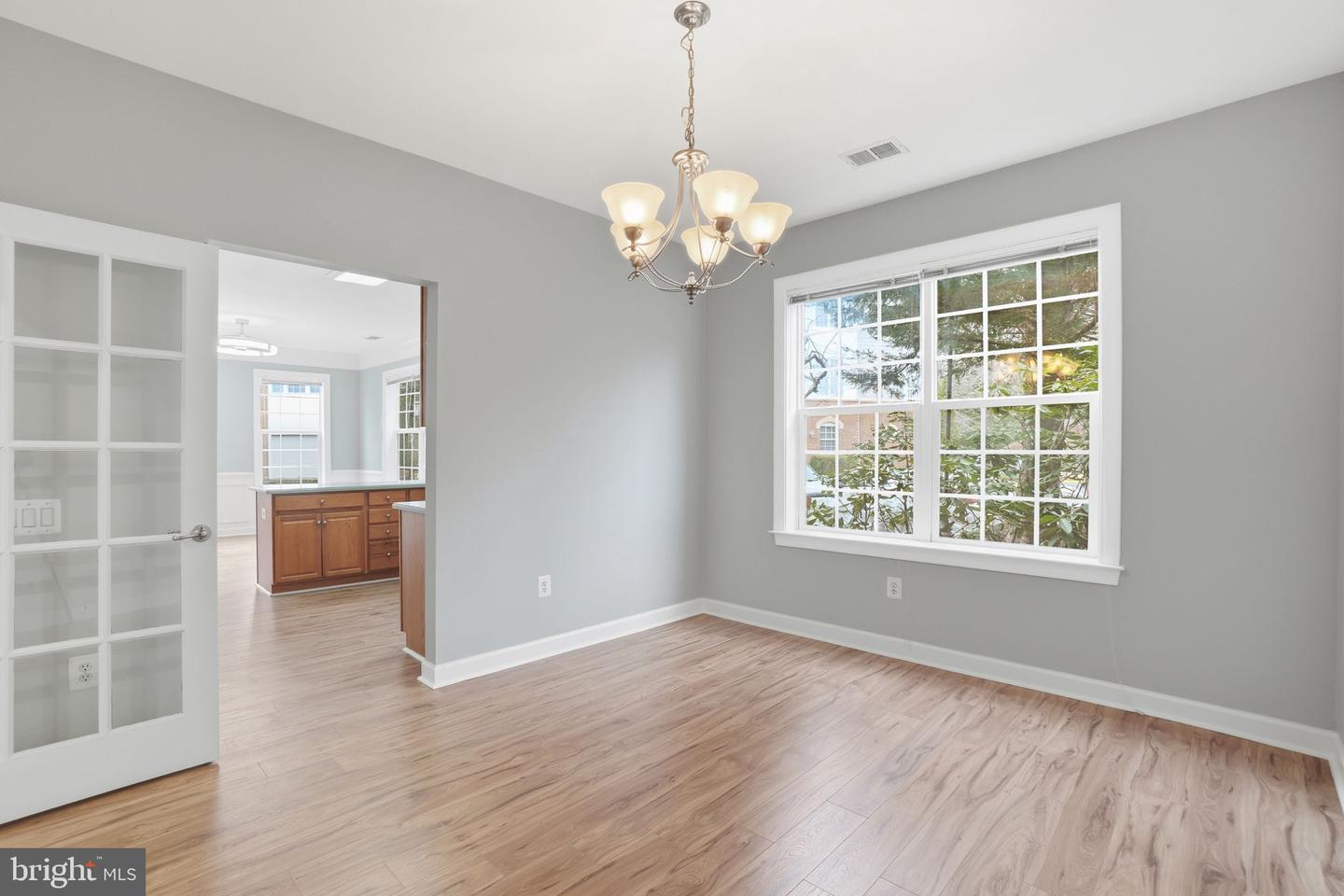 7871 ROLLING WOODS CT #1104, SPRINGFIELD, Virginia 22152, 2 Bedrooms Bedrooms, ,2 BathroomsBathrooms,Residential,For sale,7871 ROLLING WOODS CT #1104,VAFX2293628 MLS # VAFX2293628