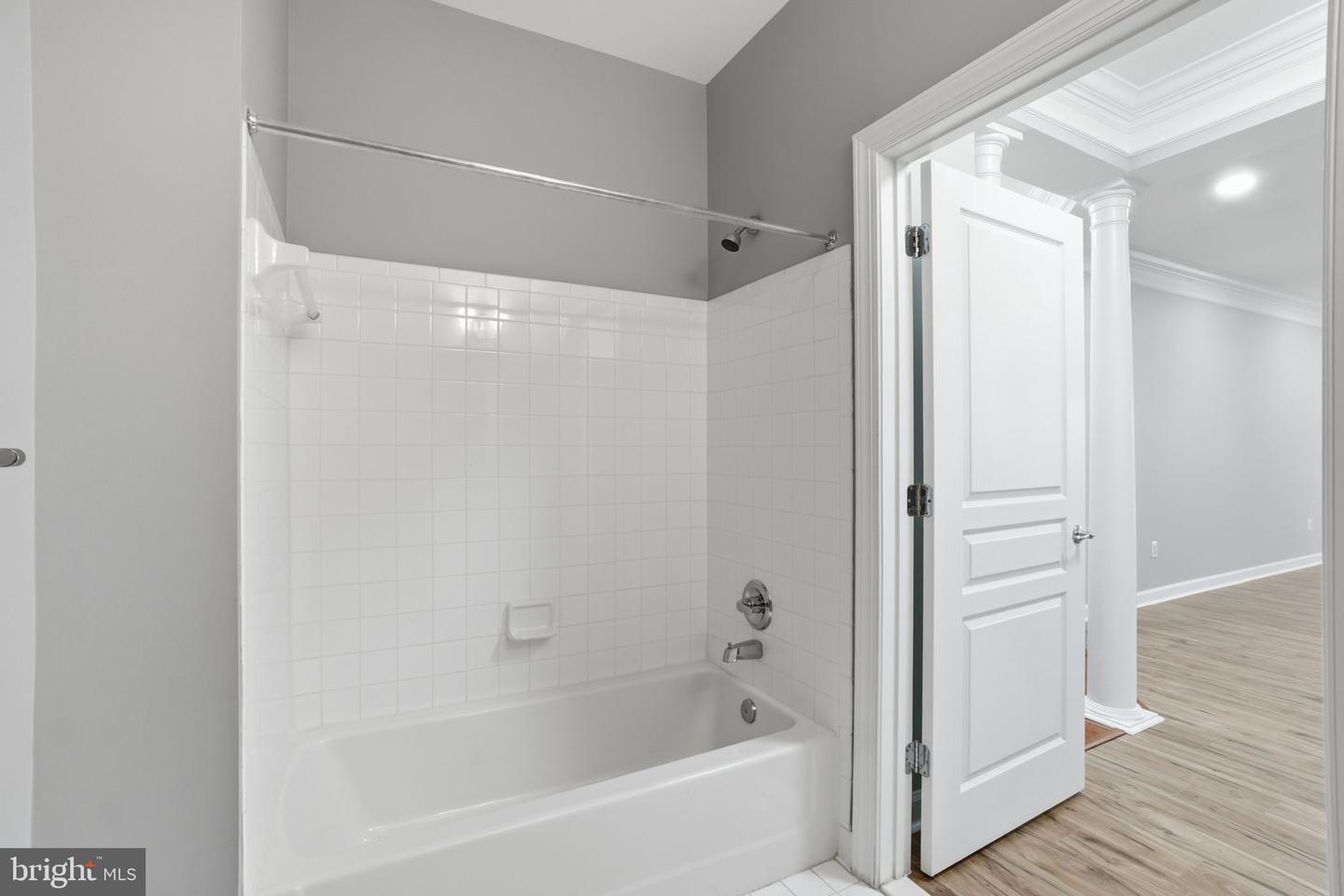 7871 ROLLING WOODS CT #1104, SPRINGFIELD, Virginia 22152, 2 Bedrooms Bedrooms, ,2 BathroomsBathrooms,Residential,For sale,7871 ROLLING WOODS CT #1104,VAFX2293628 MLS # VAFX2293628