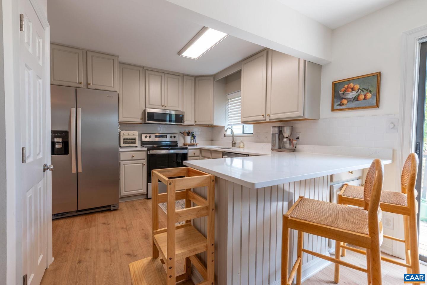 320 HARVEST DR, CHARLOTTESVILLE, Virginia 22903, 3 Bedrooms Bedrooms, ,3 BathroomsBathrooms,Residential,For sale,320 HARVEST DR,673891 MLS # 673891