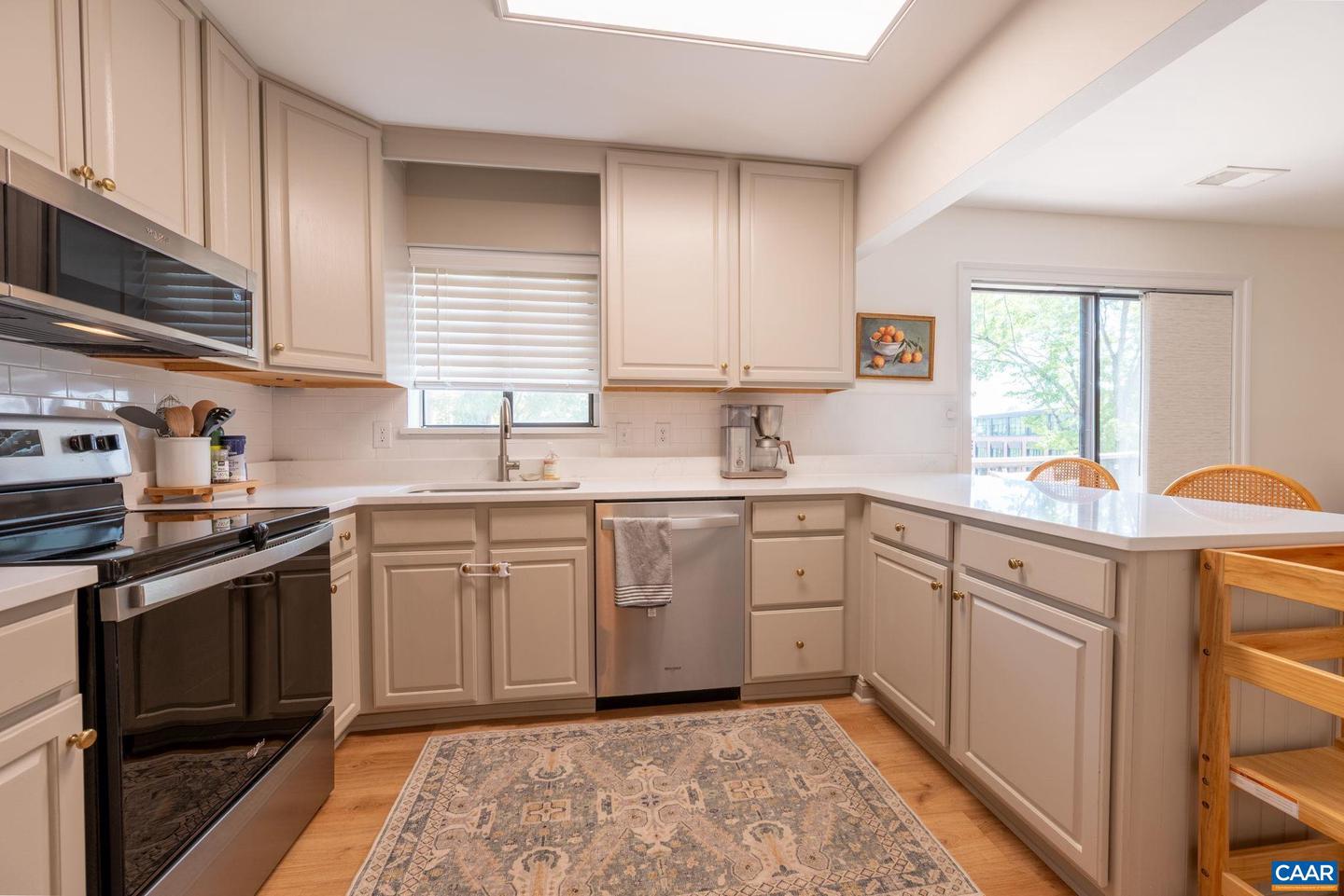 320 HARVEST DR, CHARLOTTESVILLE, Virginia 22903, 3 Bedrooms Bedrooms, ,3 BathroomsBathrooms,Residential,For sale,320 HARVEST DR,673891 MLS # 673891