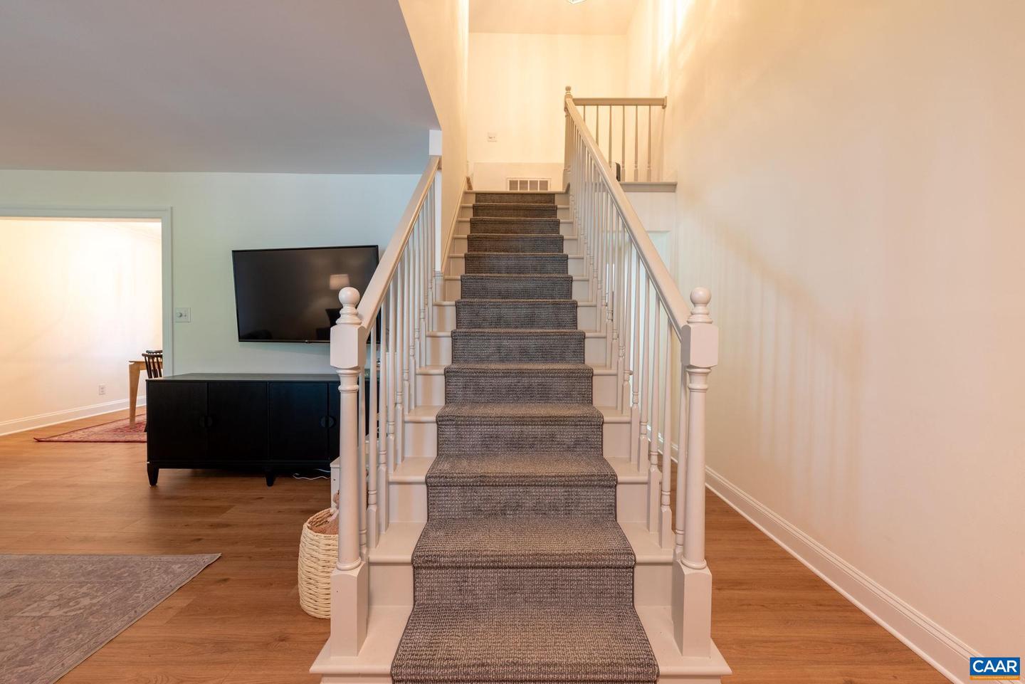 320 HARVEST DR, CHARLOTTESVILLE, Virginia 22903, 3 Bedrooms Bedrooms, ,3 BathroomsBathrooms,Residential,For sale,320 HARVEST DR,673891 MLS # 673891