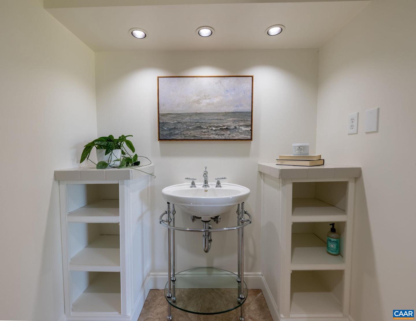 320 HARVEST DR, CHARLOTTESVILLE, Virginia 22903, 3 Bedrooms Bedrooms, ,3 BathroomsBathrooms,Residential,For sale,320 HARVEST DR,673891 MLS # 673891