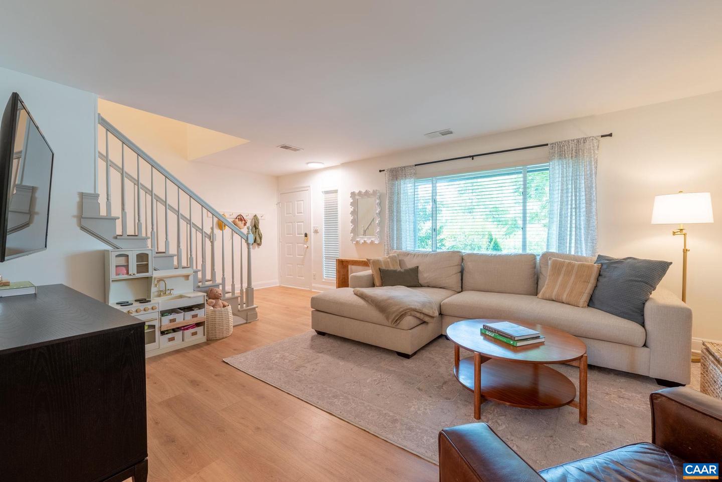 320 HARVEST DR, CHARLOTTESVILLE, Virginia 22903, 3 Bedrooms Bedrooms, ,3 BathroomsBathrooms,Residential,For sale,320 HARVEST DR,673891 MLS # 673891