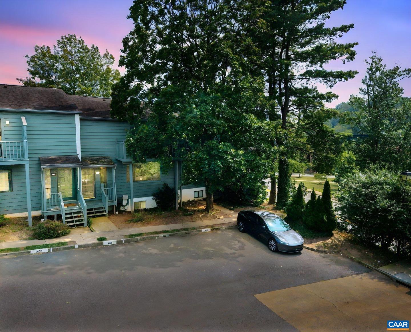 320 HARVEST DR, CHARLOTTESVILLE, Virginia 22903, 3 Bedrooms Bedrooms, ,3 BathroomsBathrooms,Residential,For sale,320 HARVEST DR,673891 MLS # 673891