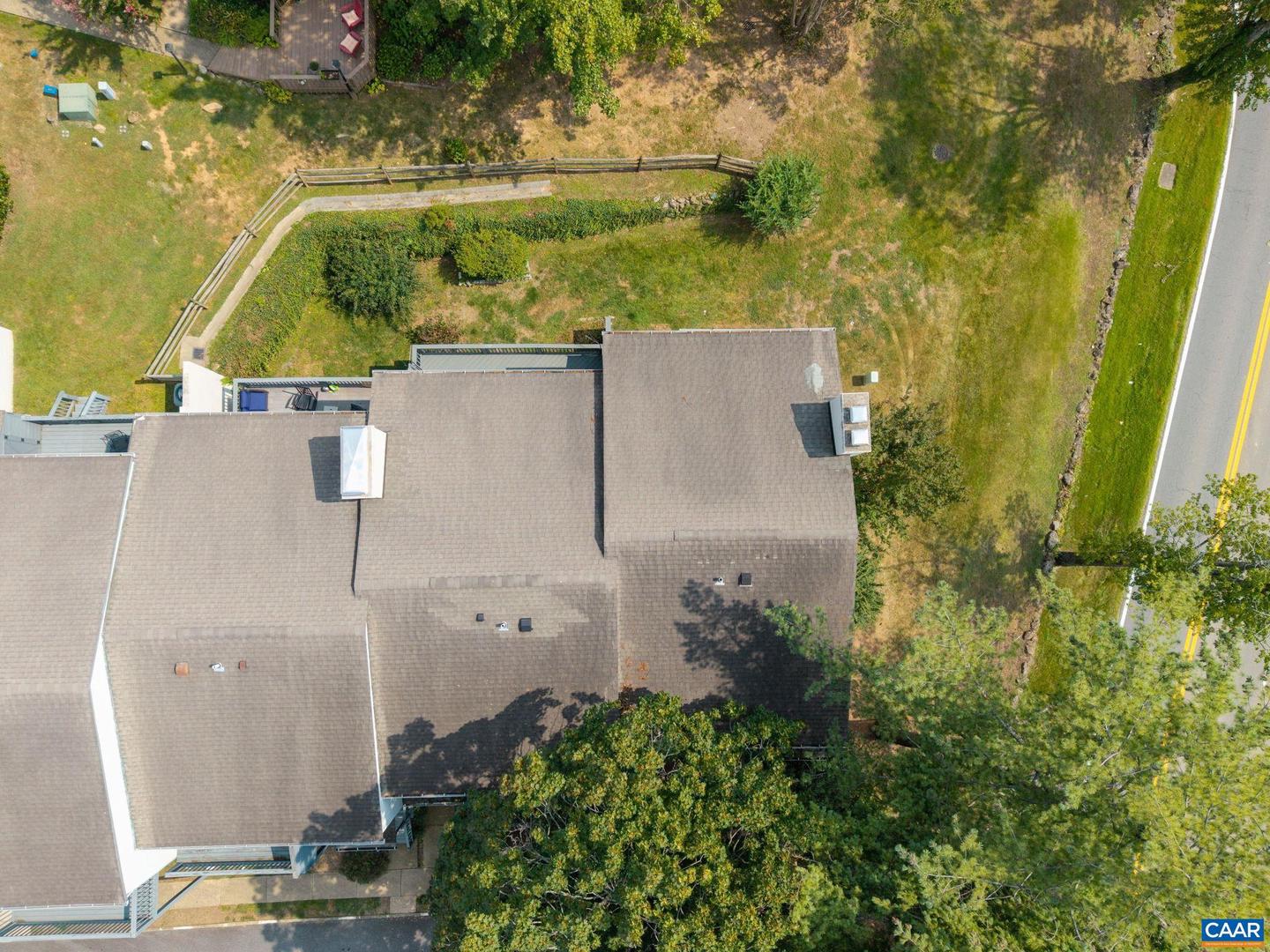 320 HARVEST DR, CHARLOTTESVILLE, Virginia 22903, 3 Bedrooms Bedrooms, ,3 BathroomsBathrooms,Residential,For sale,320 HARVEST DR,673891 MLS # 673891