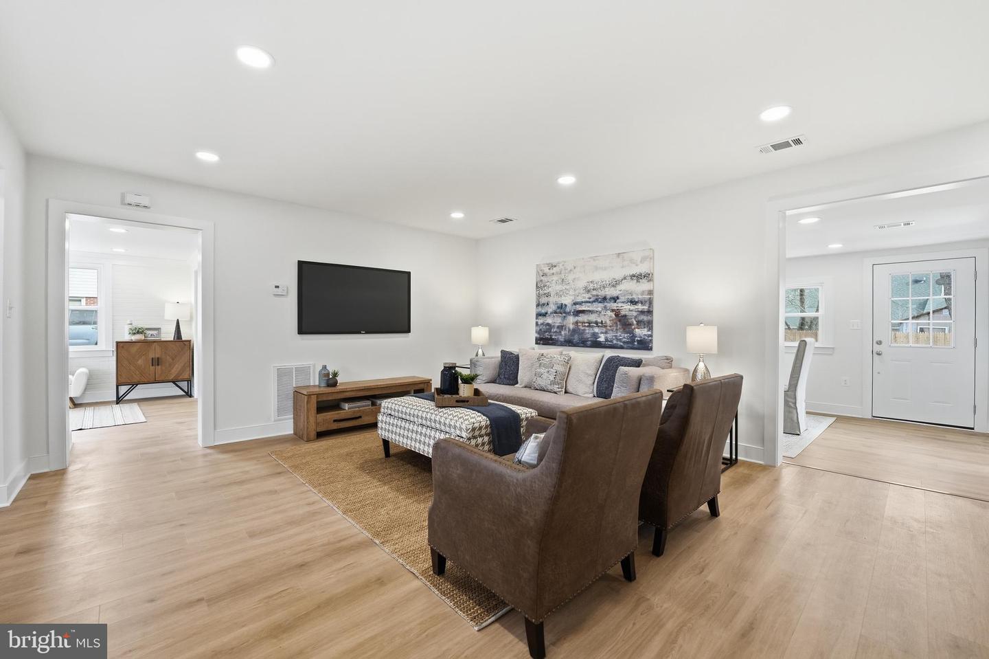 4815 EUBANK ST, ALEXANDRIA, Virginia 22309, 4 Bedrooms Bedrooms, ,2 BathroomsBathrooms,Residential,For sale,4815 EUBANK ST,VAFX2293632 MLS # VAFX2293632