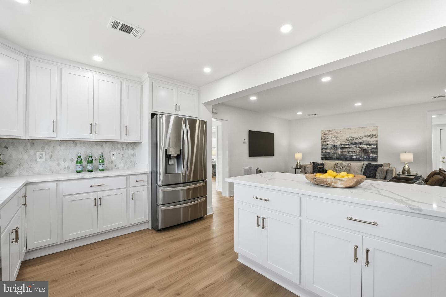 4815 EUBANK ST, ALEXANDRIA, Virginia 22309, 4 Bedrooms Bedrooms, ,2 BathroomsBathrooms,Residential,For sale,4815 EUBANK ST,VAFX2293632 MLS # VAFX2293632