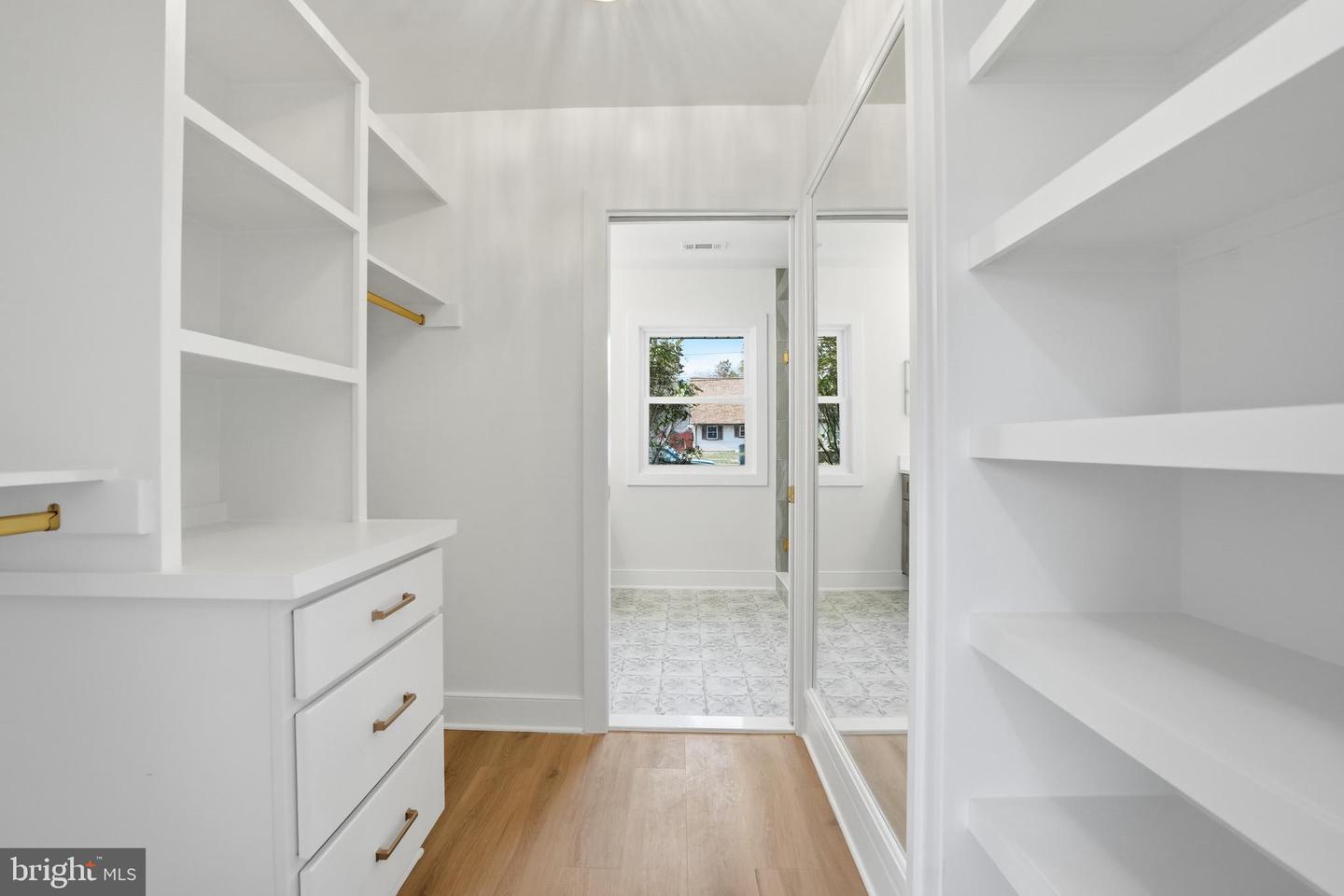 4815 EUBANK ST, ALEXANDRIA, Virginia 22309, 4 Bedrooms Bedrooms, ,2 BathroomsBathrooms,Residential,For sale,4815 EUBANK ST,VAFX2293632 MLS # VAFX2293632