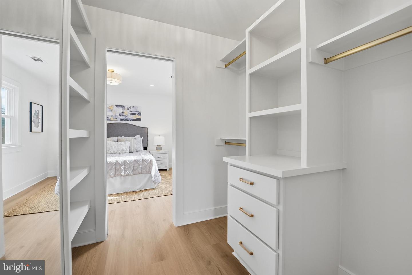 4815 EUBANK ST, ALEXANDRIA, Virginia 22309, 4 Bedrooms Bedrooms, ,2 BathroomsBathrooms,Residential,For sale,4815 EUBANK ST,VAFX2293632 MLS # VAFX2293632