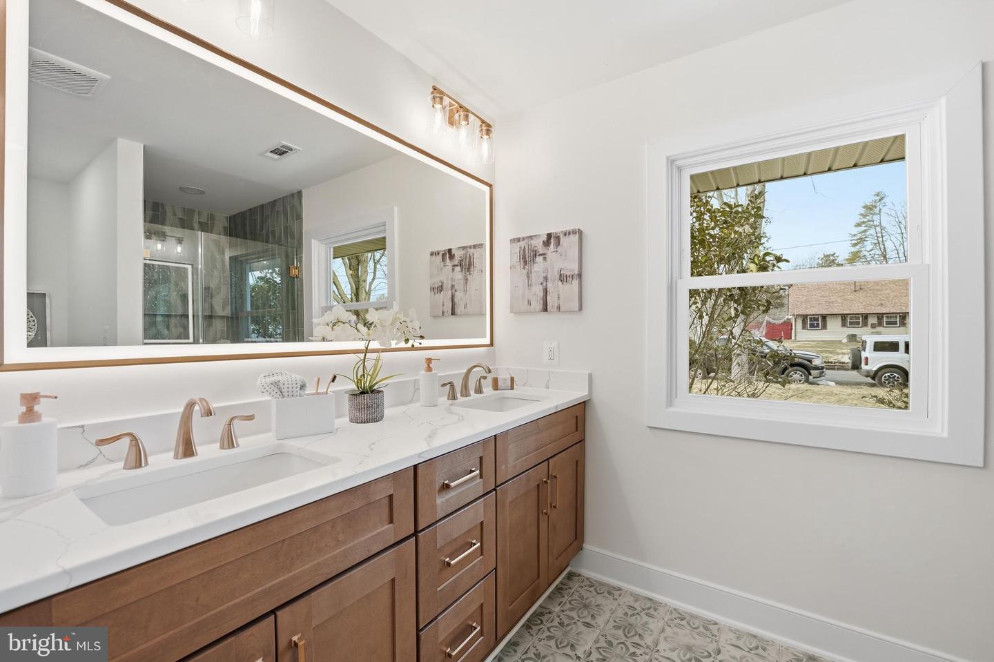 4815 EUBANK ST, ALEXANDRIA, Virginia 22309, 4 Bedrooms Bedrooms, ,2 BathroomsBathrooms,Residential,For sale,4815 EUBANK ST,VAFX2293632 MLS # VAFX2293632