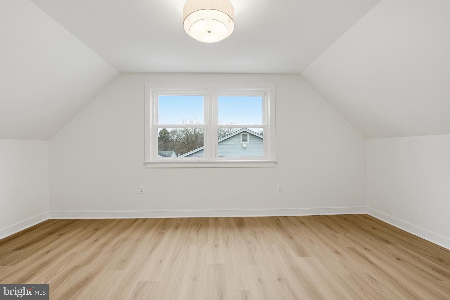 4815 EUBANK ST, ALEXANDRIA, Virginia 22309, 4 Bedrooms Bedrooms, ,2 BathroomsBathrooms,Residential,For sale,4815 EUBANK ST,VAFX2293632 MLS # VAFX2293632