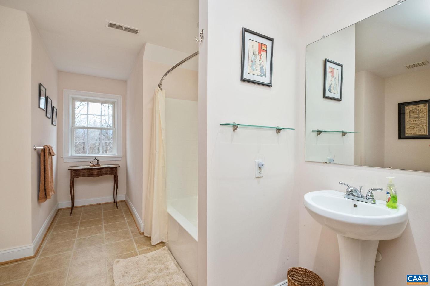 431 BEAR RUN RD, STANARDSVILLE, Virginia 22973, 3 Bedrooms Bedrooms, ,3 BathroomsBathrooms,Residential,For sale,431 BEAR RUN RD,673897 MLS # 673897