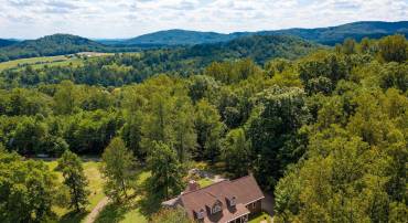 431 BEAR RUN RD, STANARDSVILLE, Virginia 22973, 3 Bedrooms Bedrooms, ,3 BathroomsBathrooms,Residential,For sale,431 BEAR RUN RD,673897 MLS # 673897