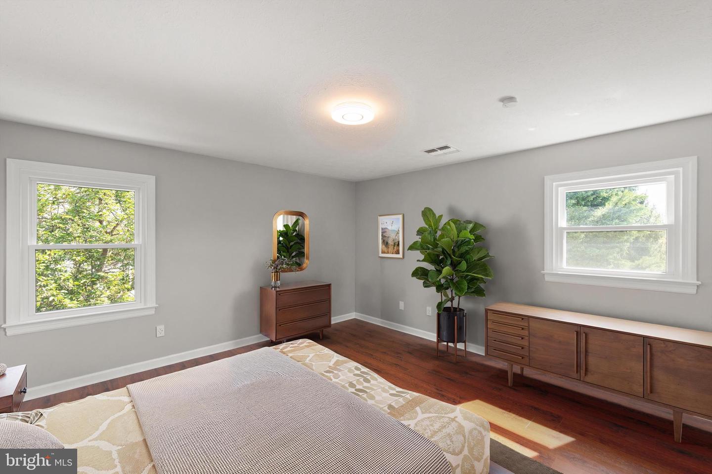 405 SPRING HOLLOW RD, WOODSTOCK, Virginia 22664, 4 Bedrooms Bedrooms, ,4 BathroomsBathrooms,Residential,For sale,405 SPRING HOLLOW RD,VASH2013720 MLS # VASH2013720