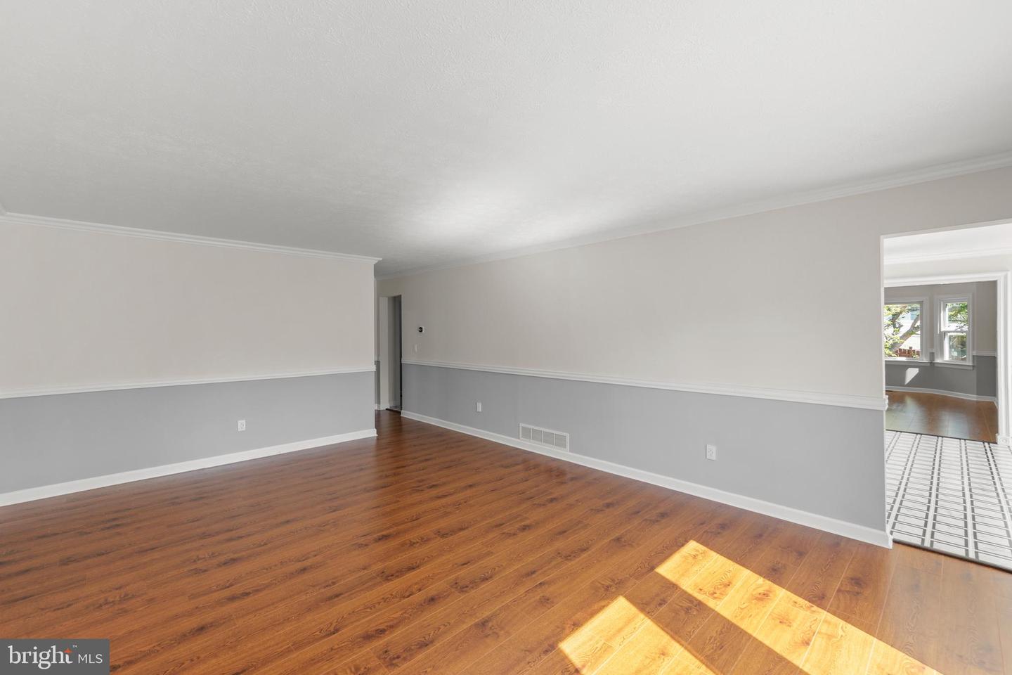 405 SPRING HOLLOW RD, WOODSTOCK, Virginia 22664, 4 Bedrooms Bedrooms, ,4 BathroomsBathrooms,Residential,For sale,405 SPRING HOLLOW RD,VASH2013720 MLS # VASH2013720