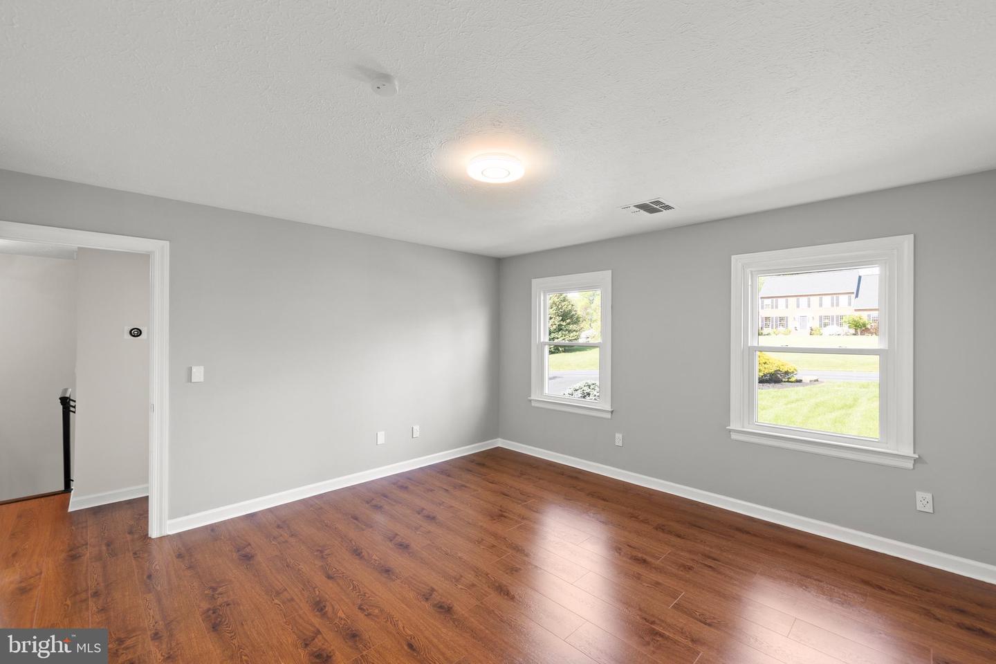 405 SPRING HOLLOW RD, WOODSTOCK, Virginia 22664, 4 Bedrooms Bedrooms, ,4 BathroomsBathrooms,Residential,For sale,405 SPRING HOLLOW RD,VASH2013720 MLS # VASH2013720