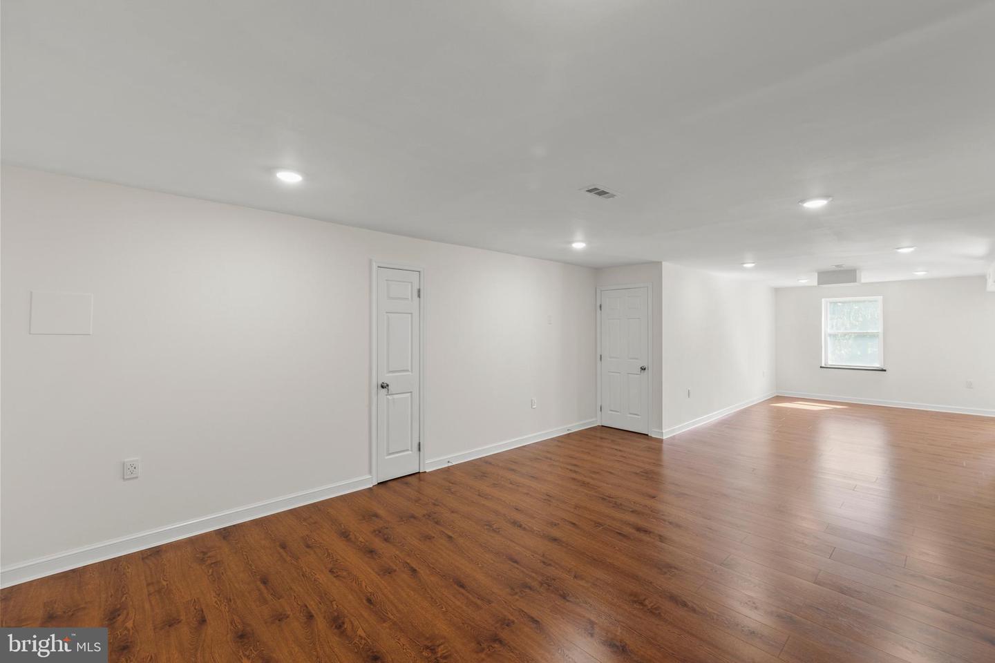 405 SPRING HOLLOW RD, WOODSTOCK, Virginia 22664, 4 Bedrooms Bedrooms, ,4 BathroomsBathrooms,Residential,For sale,405 SPRING HOLLOW RD,VASH2013720 MLS # VASH2013720