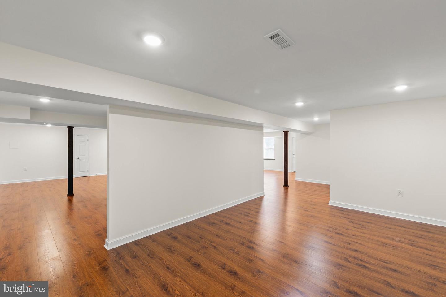 405 SPRING HOLLOW RD, WOODSTOCK, Virginia 22664, 4 Bedrooms Bedrooms, ,4 BathroomsBathrooms,Residential,For sale,405 SPRING HOLLOW RD,VASH2013720 MLS # VASH2013720