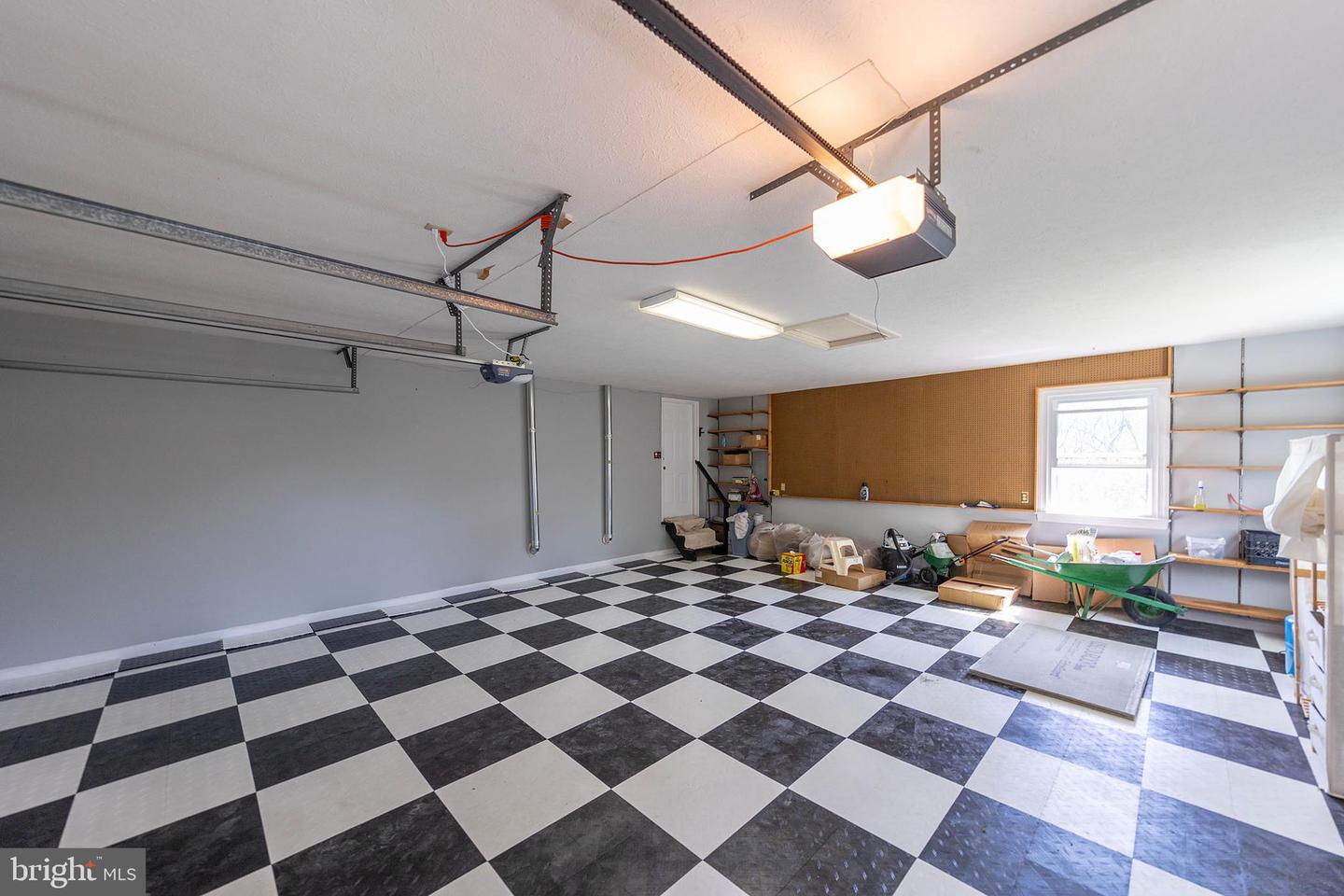 405 SPRING HOLLOW RD, WOODSTOCK, Virginia 22664, 4 Bedrooms Bedrooms, ,4 BathroomsBathrooms,Residential,For sale,405 SPRING HOLLOW RD,VASH2013720 MLS # VASH2013720