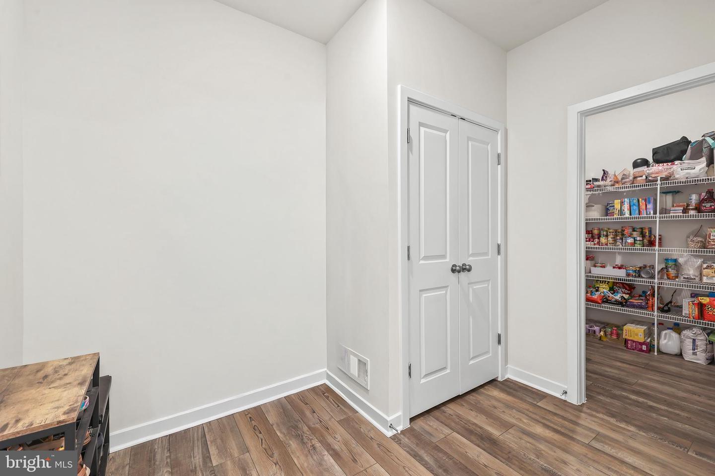 216 LEHIGH DR, WINCHESTER, Virginia 22602, 5 Bedrooms Bedrooms, ,3 BathroomsBathrooms,Residential,For sale,216 LEHIGH DR,VAFV2039920 MLS # VAFV2039920