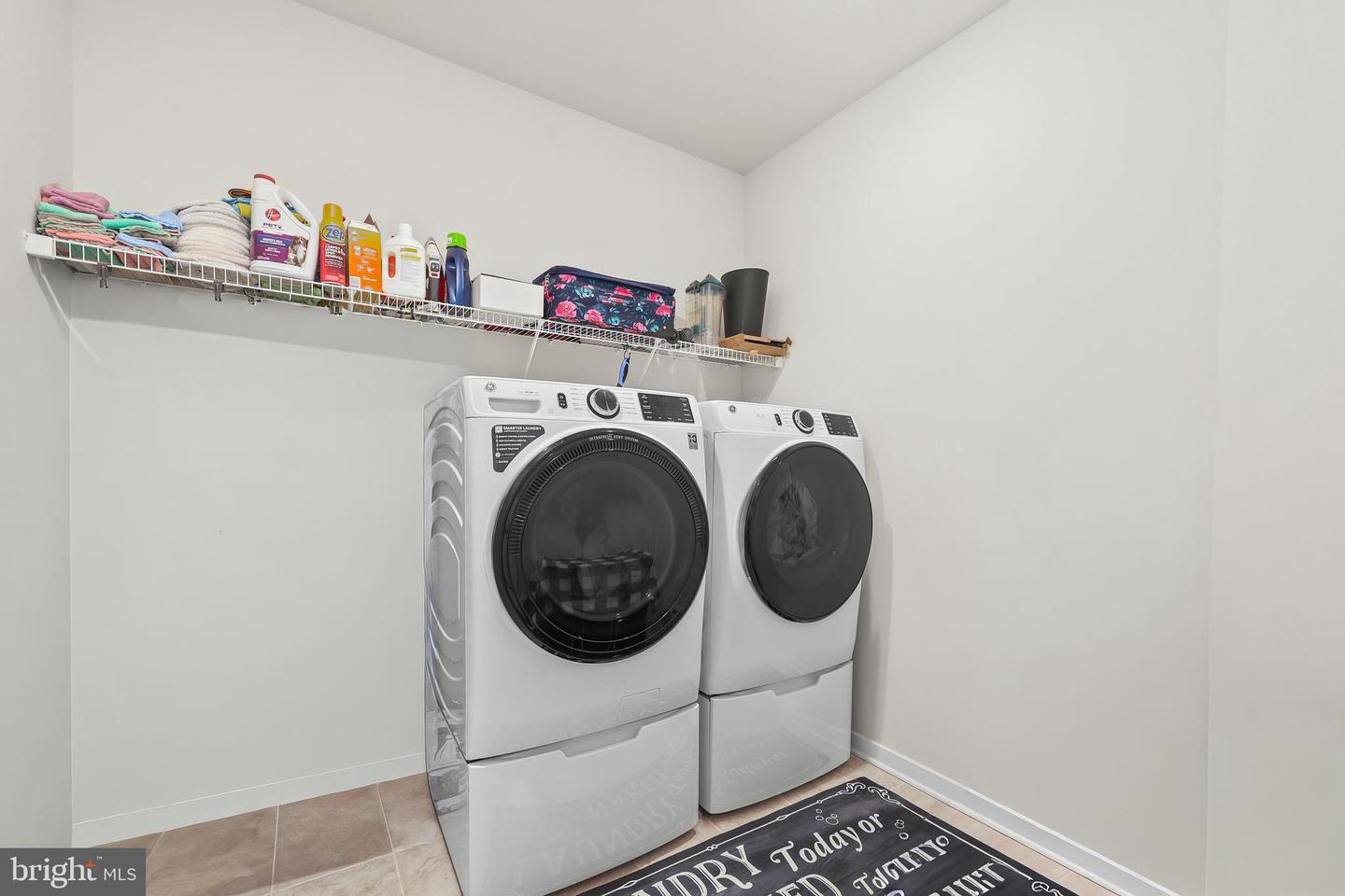 216 LEHIGH DR, WINCHESTER, Virginia 22602, 5 Bedrooms Bedrooms, ,3 BathroomsBathrooms,Residential,For sale,216 LEHIGH DR,VAFV2039920 MLS # VAFV2039920