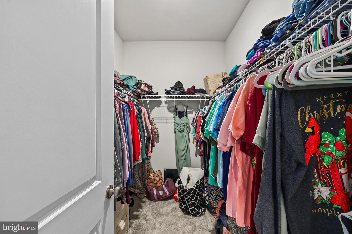 216 LEHIGH DR, WINCHESTER, Virginia 22602, 5 Bedrooms Bedrooms, ,3 BathroomsBathrooms,Residential,For sale,216 LEHIGH DR,VAFV2039920 MLS # VAFV2039920