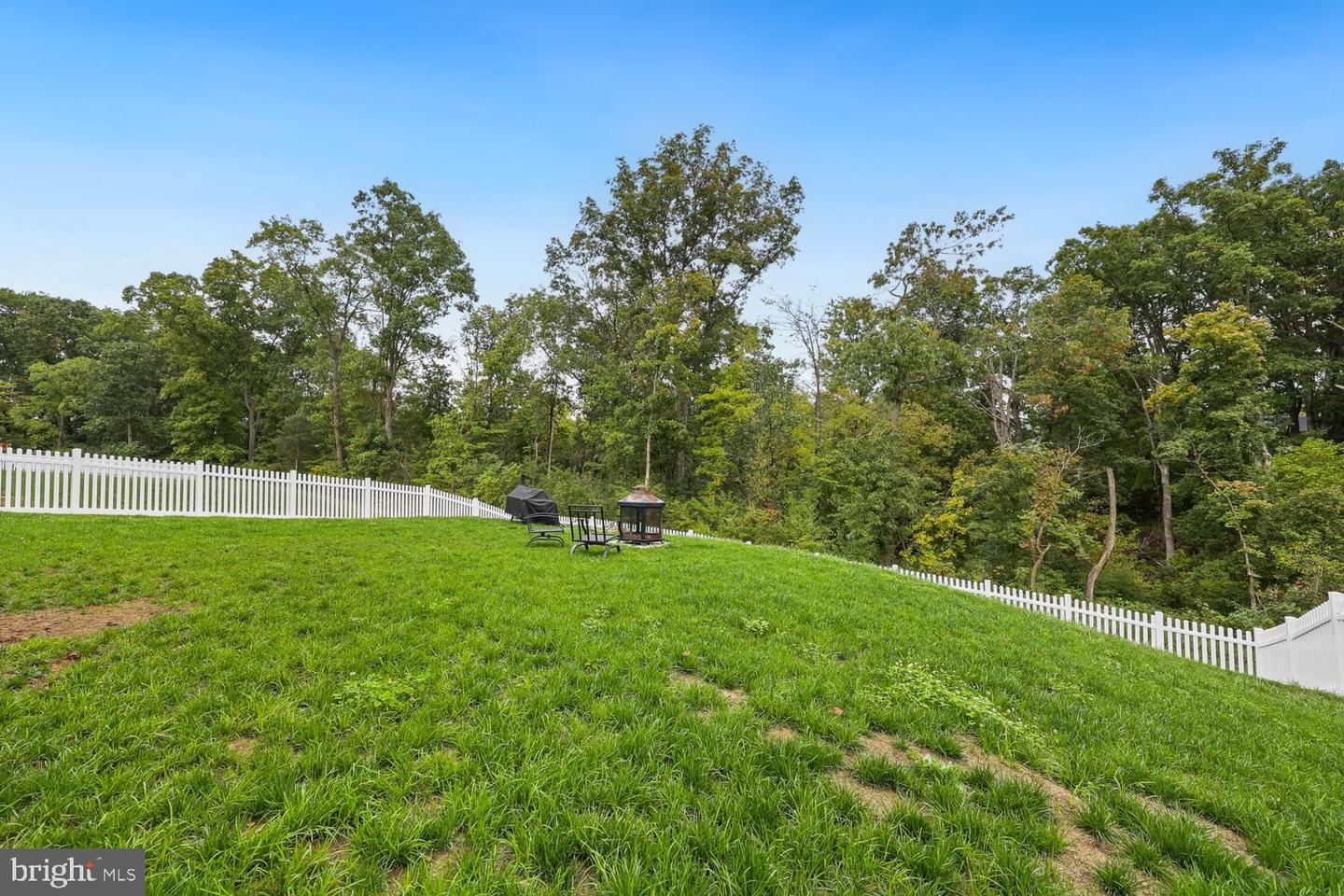 216 LEHIGH DR, WINCHESTER, Virginia 22602, 5 Bedrooms Bedrooms, ,3 BathroomsBathrooms,Residential,For sale,216 LEHIGH DR,VAFV2039920 MLS # VAFV2039920