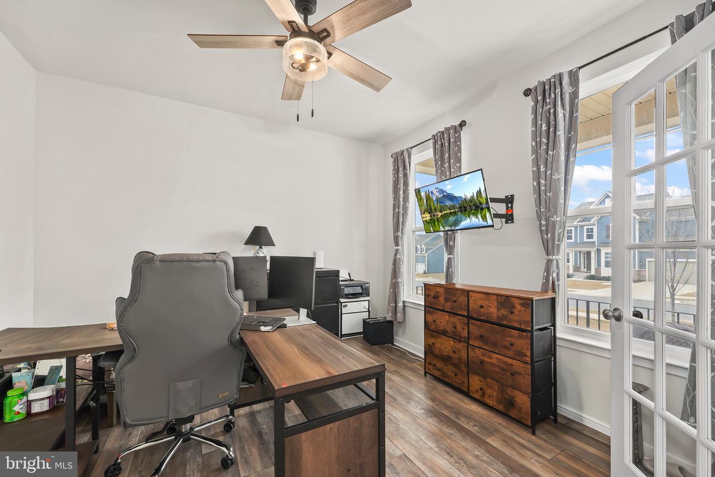 216 LEHIGH DR, WINCHESTER, Virginia 22602, 5 Bedrooms Bedrooms, ,3 BathroomsBathrooms,Residential,For sale,216 LEHIGH DR,VAFV2039920 MLS # VAFV2039920