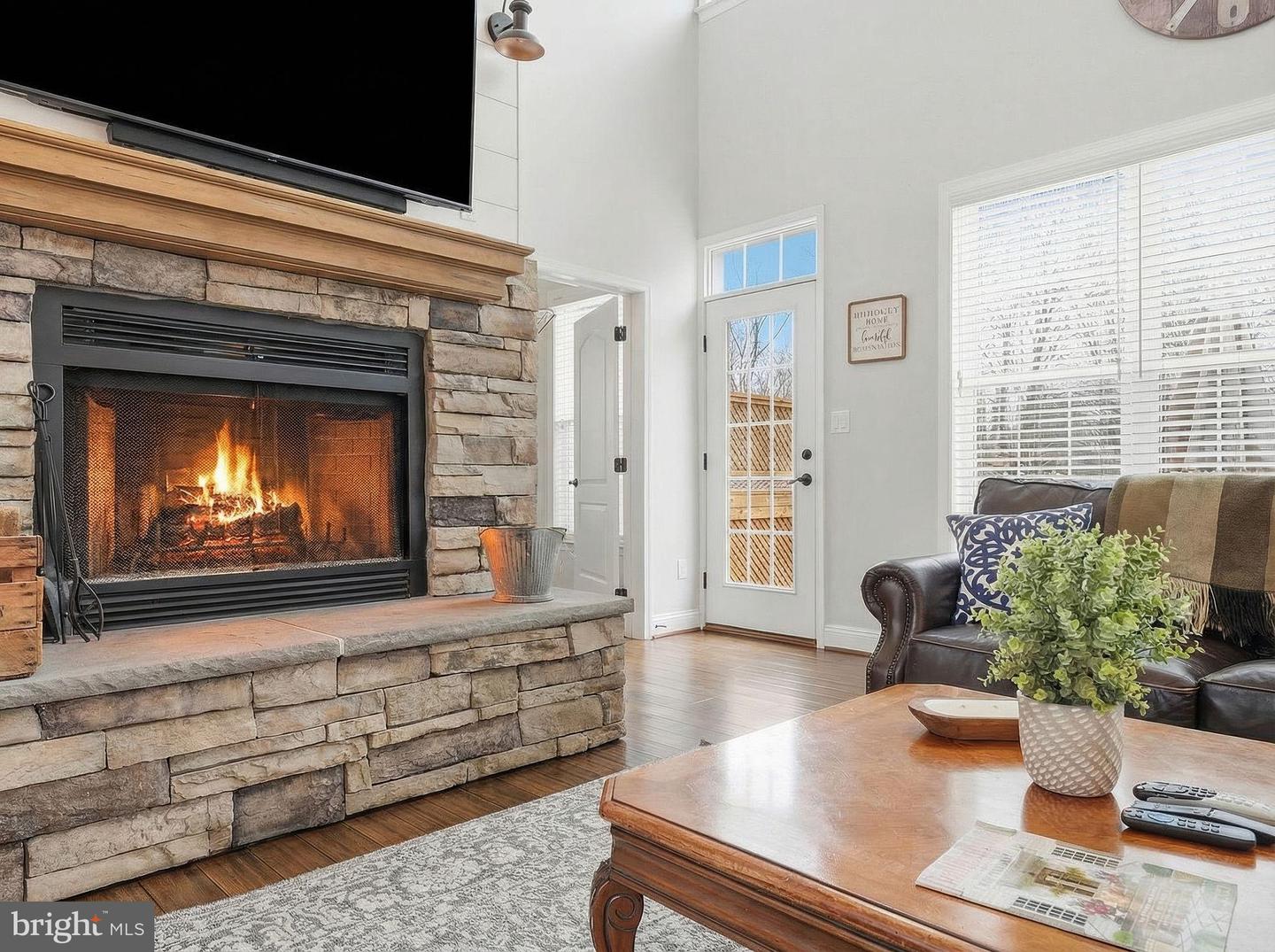 9454 PINEY MOUNTAIN RD, WARRENTON, Virginia 20186, 4 Bedrooms Bedrooms, 14 Rooms Rooms,3 BathroomsBathrooms,Residential,For sale,9454 PINEY MOUNTAIN RD,VAFQ2020788 MLS # VAFQ2020788