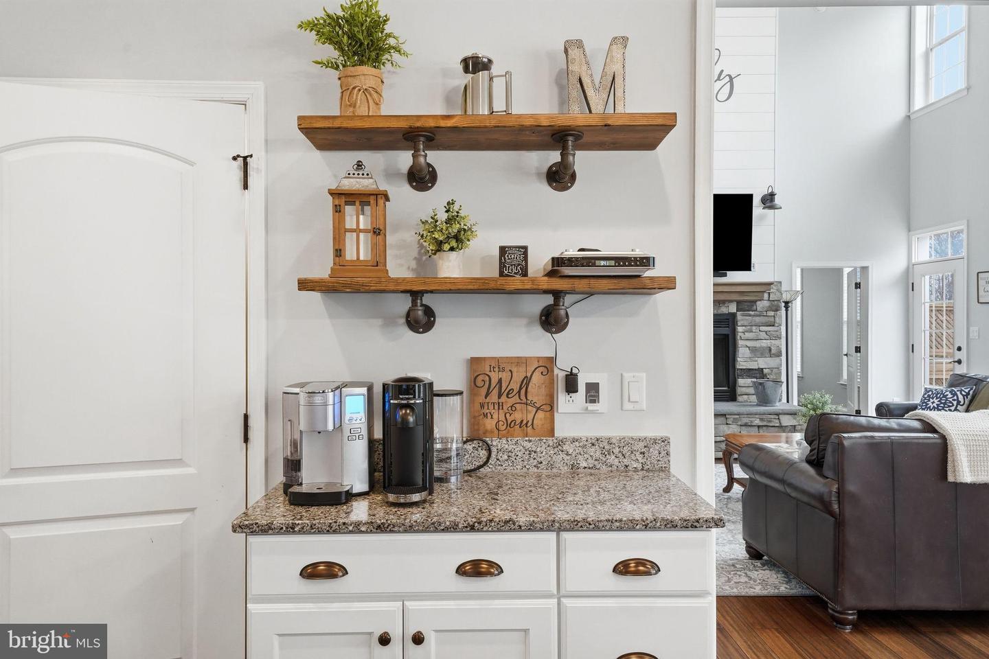 9454 PINEY MOUNTAIN RD, WARRENTON, Virginia 20186, 4 Bedrooms Bedrooms, 14 Rooms Rooms,3 BathroomsBathrooms,Residential,For sale,9454 PINEY MOUNTAIN RD,VAFQ2020788 MLS # VAFQ2020788